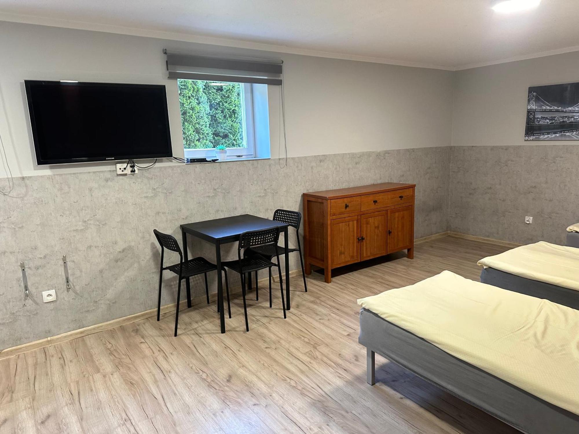 Hgs Home Noclegi Pracownicze Parking , Lazienki Gorzów Wielkopolski Extérieur photo